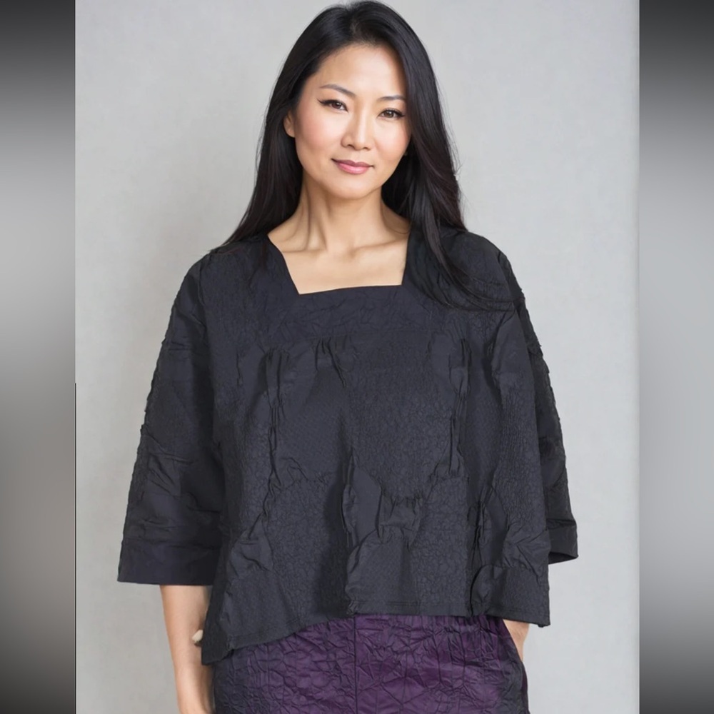 Kozan Amaya Top Pull Over Boxy Crop Top Textured Scrunched Fabric Black Size Sm